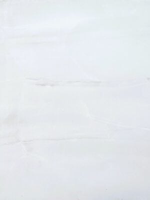 Design picture of Oinice Perlato 48x48 polished porcelain tile that has cloudy movement in cream tones.