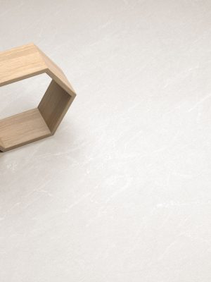 detail picture of a light beige tile with a modern and natural design.