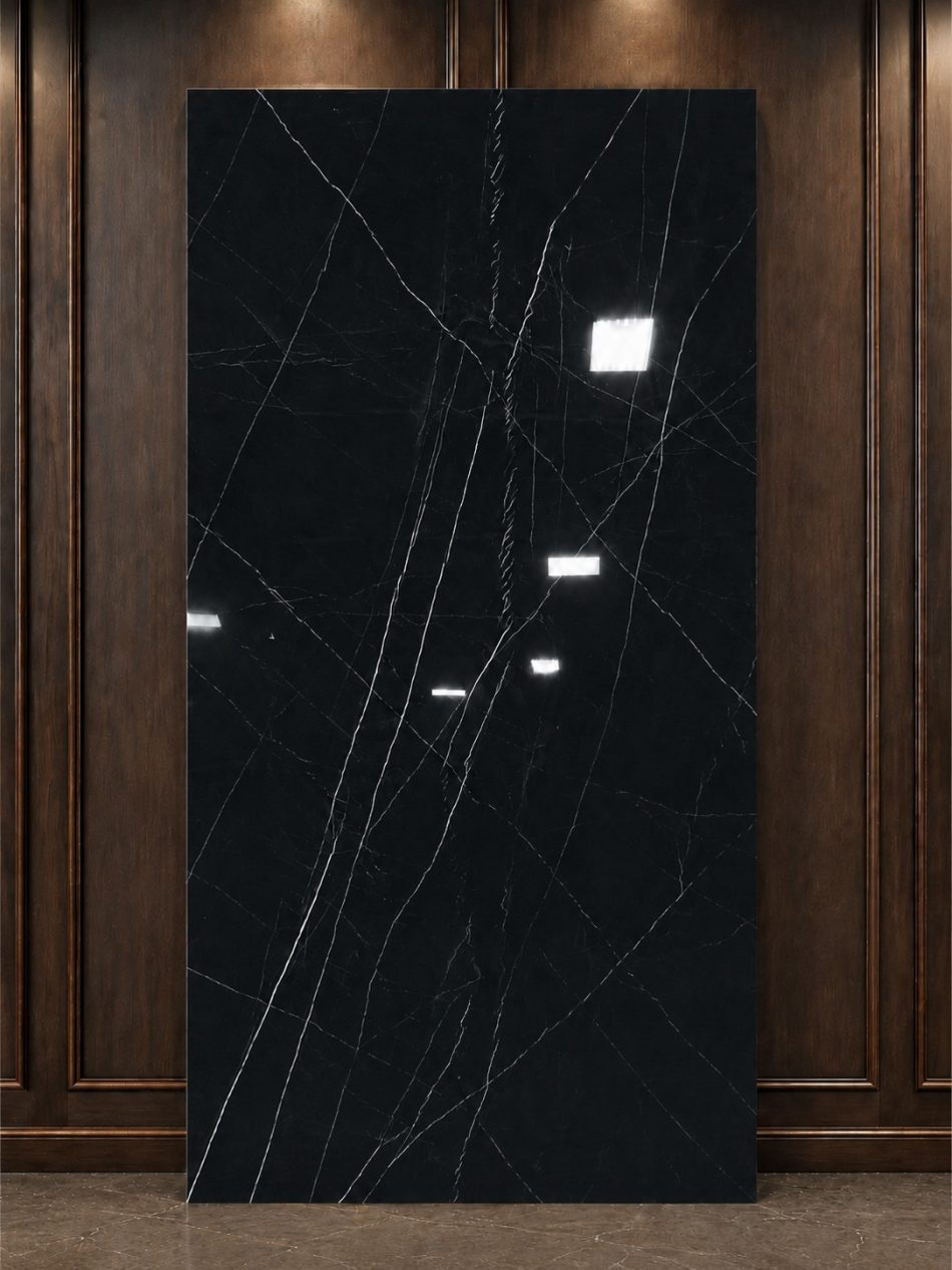 Black-and-white Negro Marquina slab, one piece